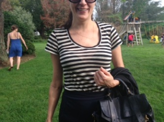 Joanna Bromberg wore a very A Bout de Souffle tee….