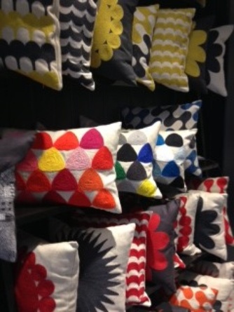 Cushions in Charlene’s shop. Aren’t they gorgeous? They were so colorful on the gray I mean grey London day